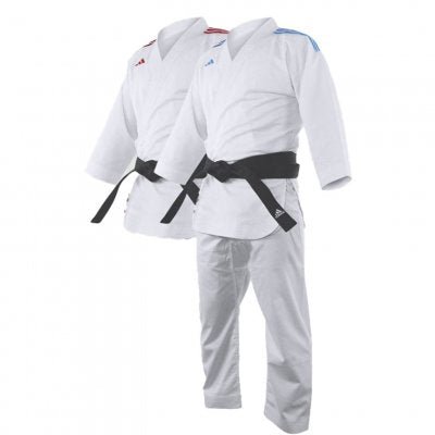 Kit Adidas Adizero 2.0 Kumite Karategi avec double veste rouge et bleue.