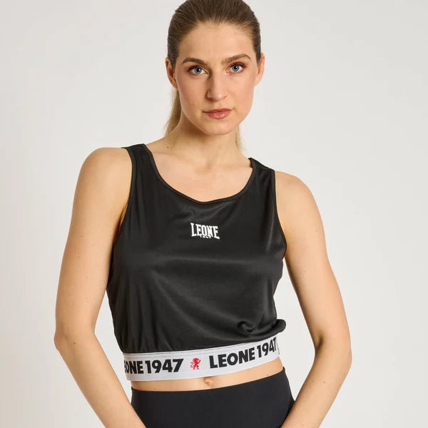 Vooraanzicht van de zwarte LEONE Stripe '47 korte tanktop voor dames met contrasterende logo's