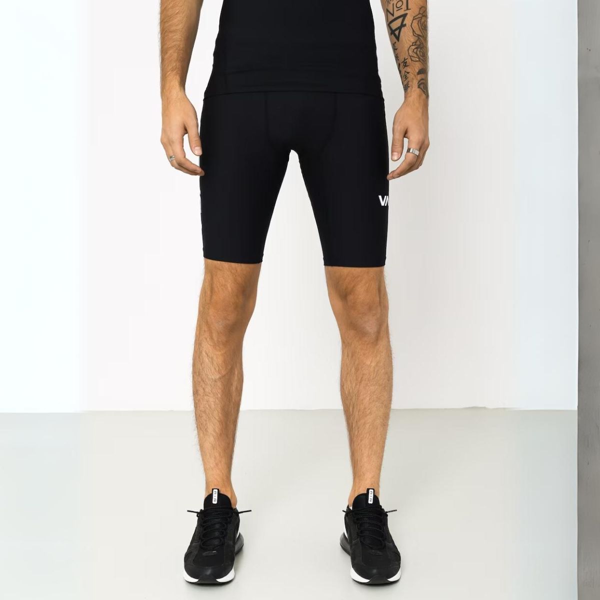 Compression Short RVCA