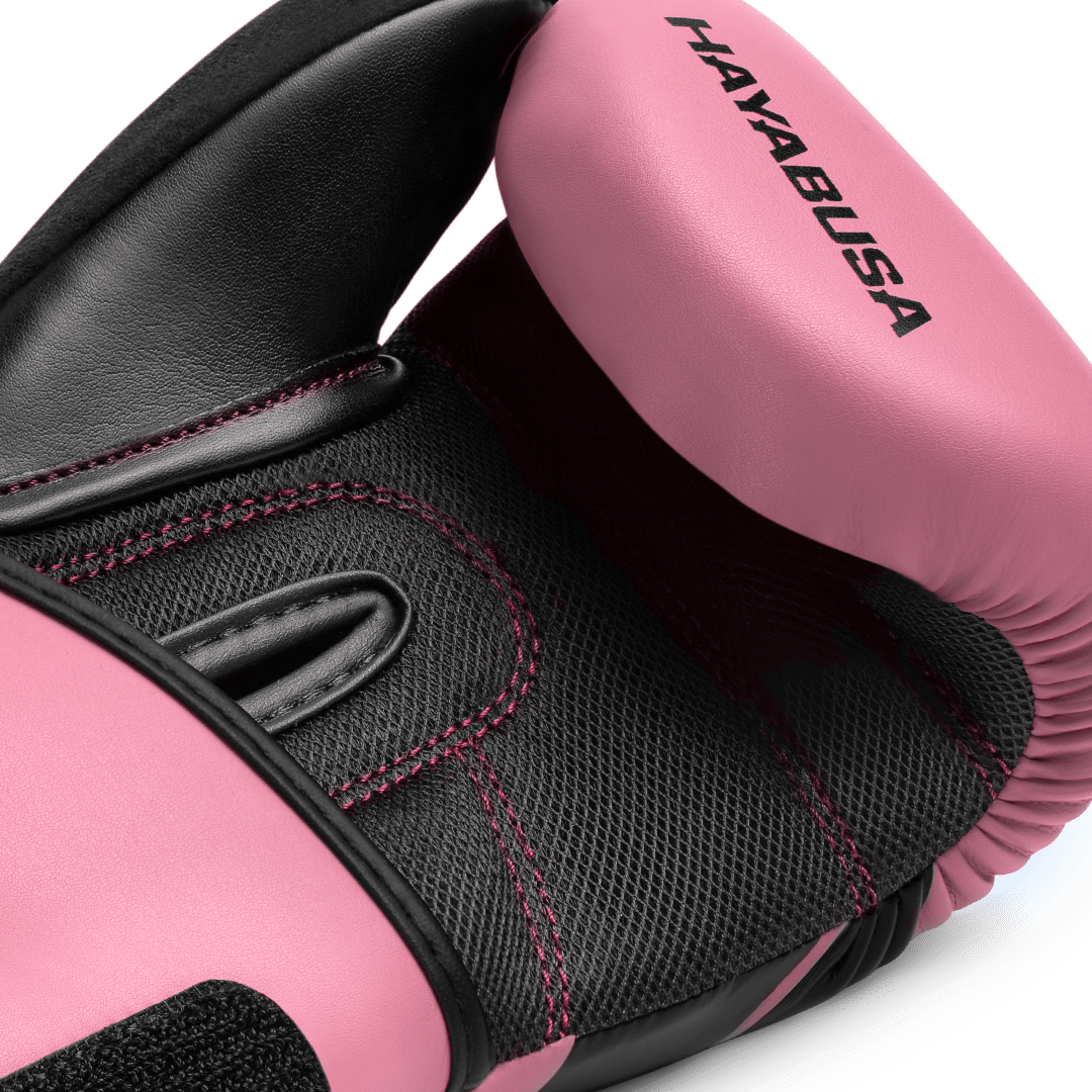Szczegóły techniczne różowych rękawiczek Hayabusa S4 dla dziewcząt z ergonomicznym kciukiem
