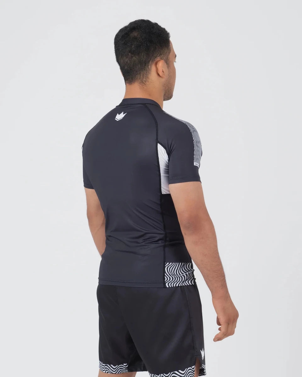Vue arrière du rashguard Kingz Flow avec graphismes entièrement sublimés