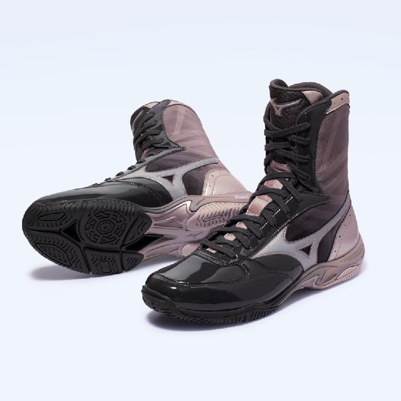 Chaussures de boxe Mizuno Wave Monster Naoya Inoue en noir.
