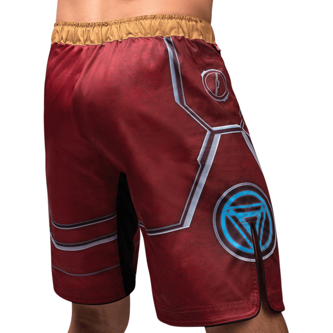 Vue arrière du short Hayabusa Marvel Iron Man, panneaux internes extensibles pour une mobilité maximale
