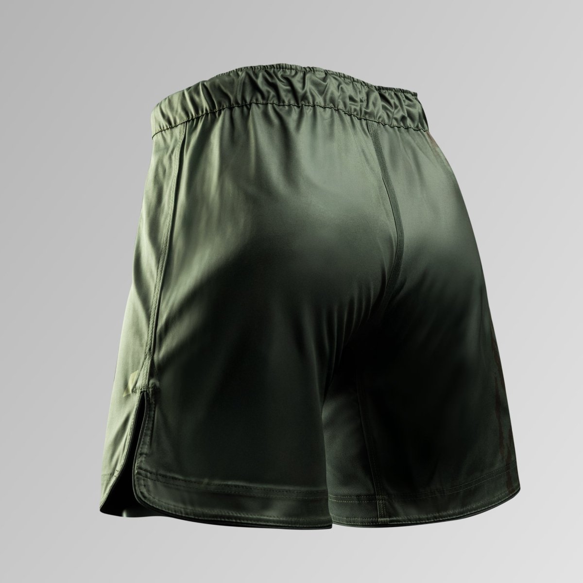 Vue arrière du short 3/4 vert Hayabusa Apex, trous d'aération intégrés découpés au laser