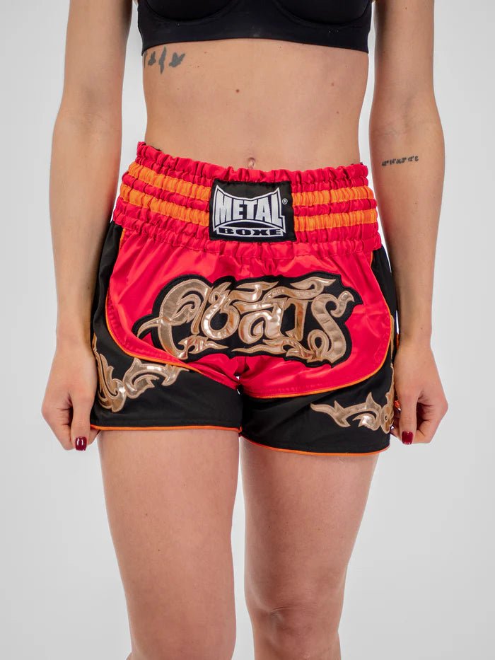 Vue de face short Muay Thai femme Metal Boxing Lumpinee rouge