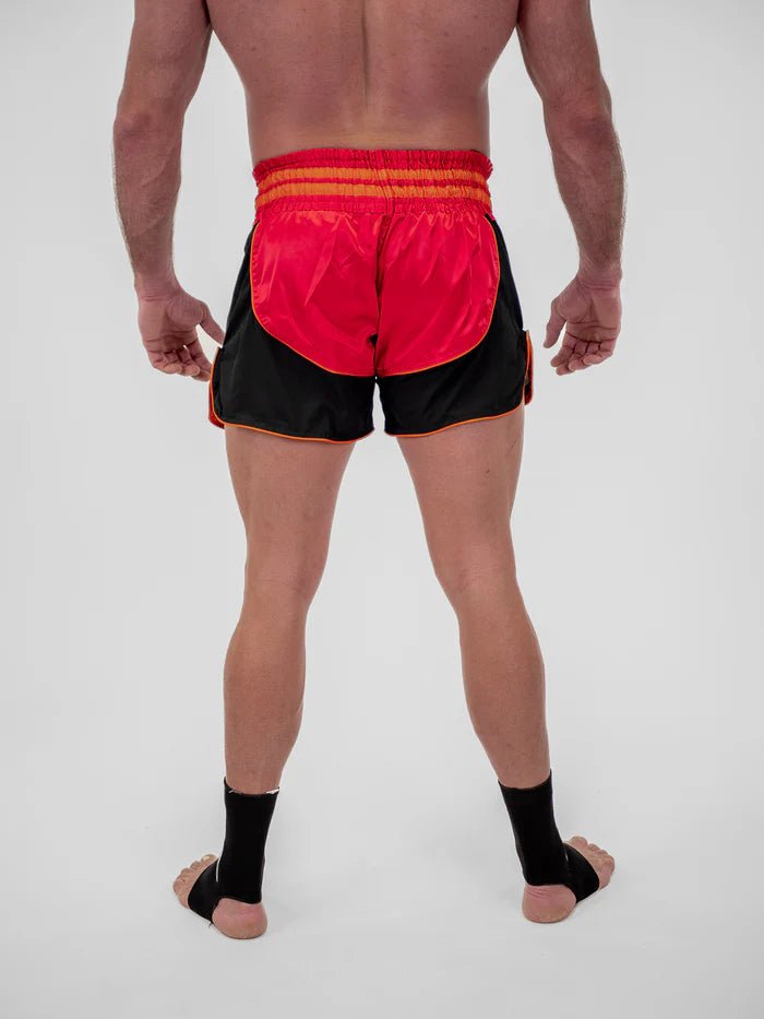 Achteraanzicht Kickboksbroek heren Metal Boxing Lumpinee rode elastische band