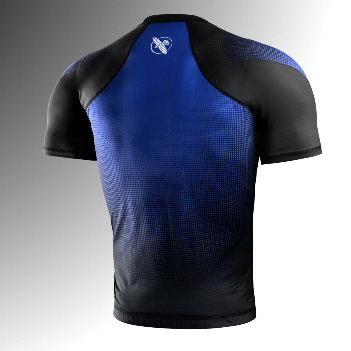 Tampak belakang Rashguard biru Hayabusa Pro Peringkat dengan lengan pendek, jahitan flatlock diperkuat