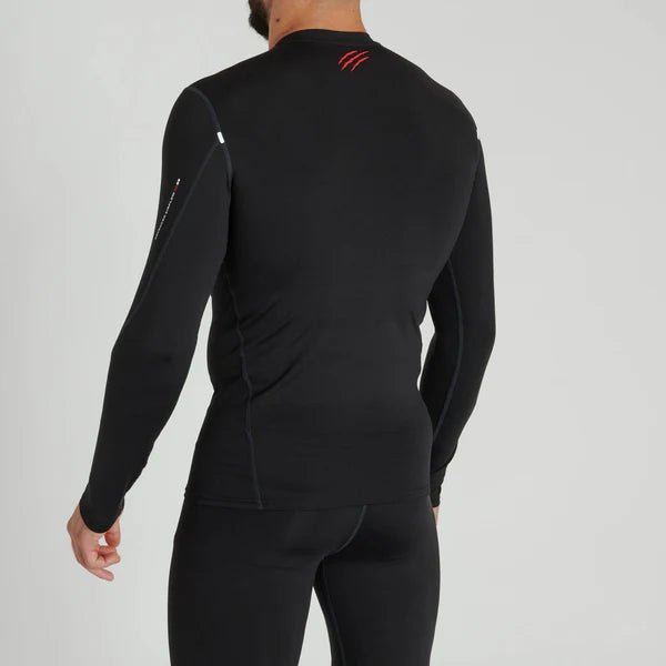 Vista traseira do rashguard Leone Primal Instinct preto com painéis ventilados