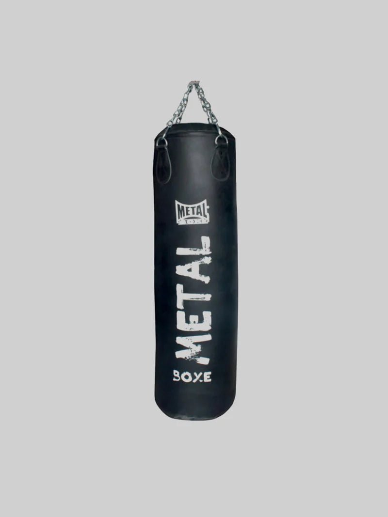Vista frontal do saco de pancadas Metal Boxe Heracles 120cm 35kg couro de búfalo preto