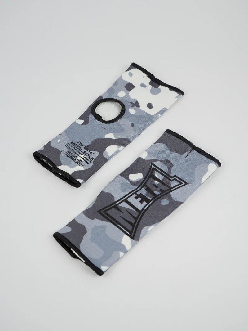 Paire de gants demi-doigts Metal Boxing camouflage camo, détail du tissu élastique