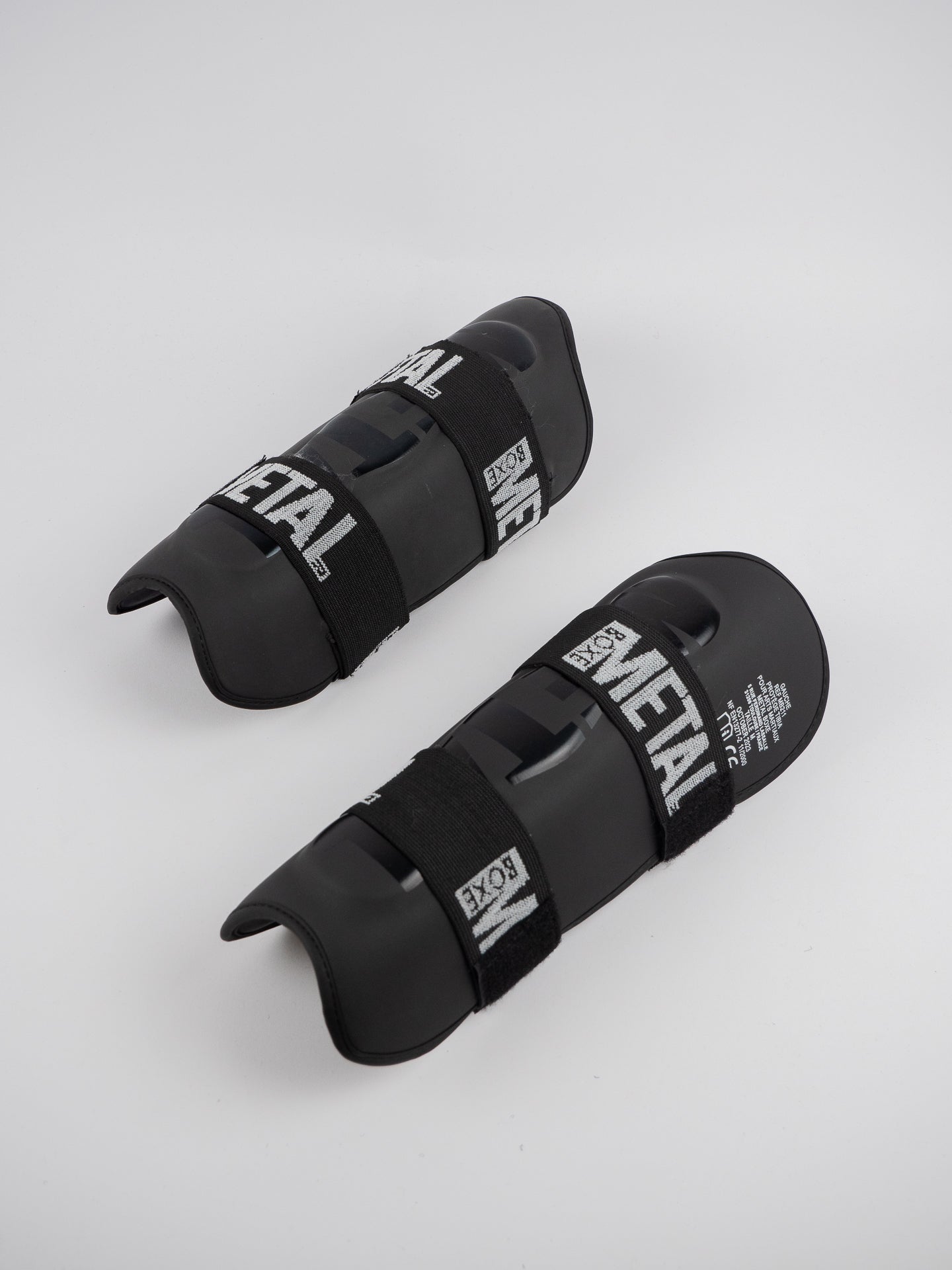 PRO Black Shin Guards – Advanced Protection Without Foot Guard