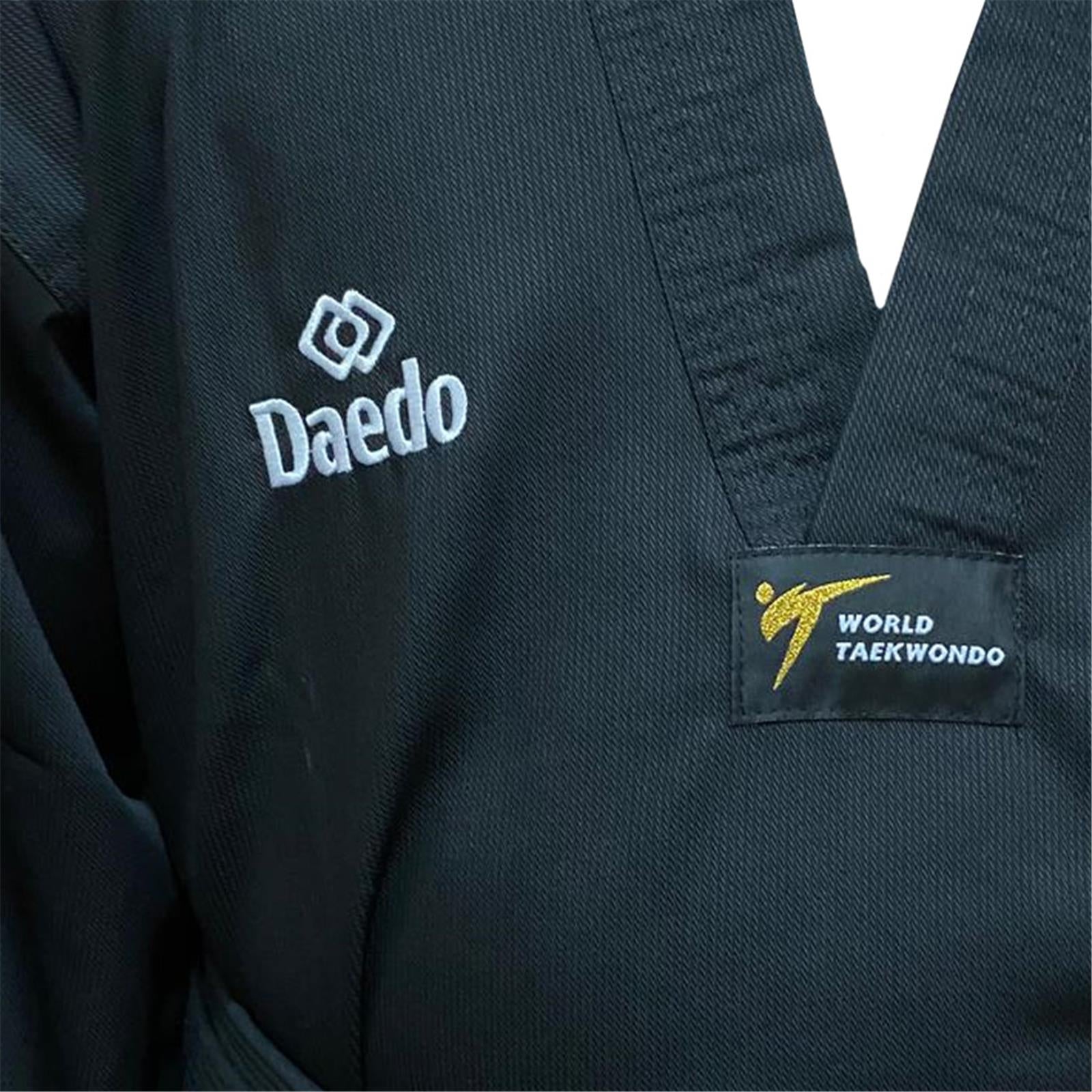 DOBOK Nero con Ricamo sulla Schiena TAEKWONDO Approvato WT