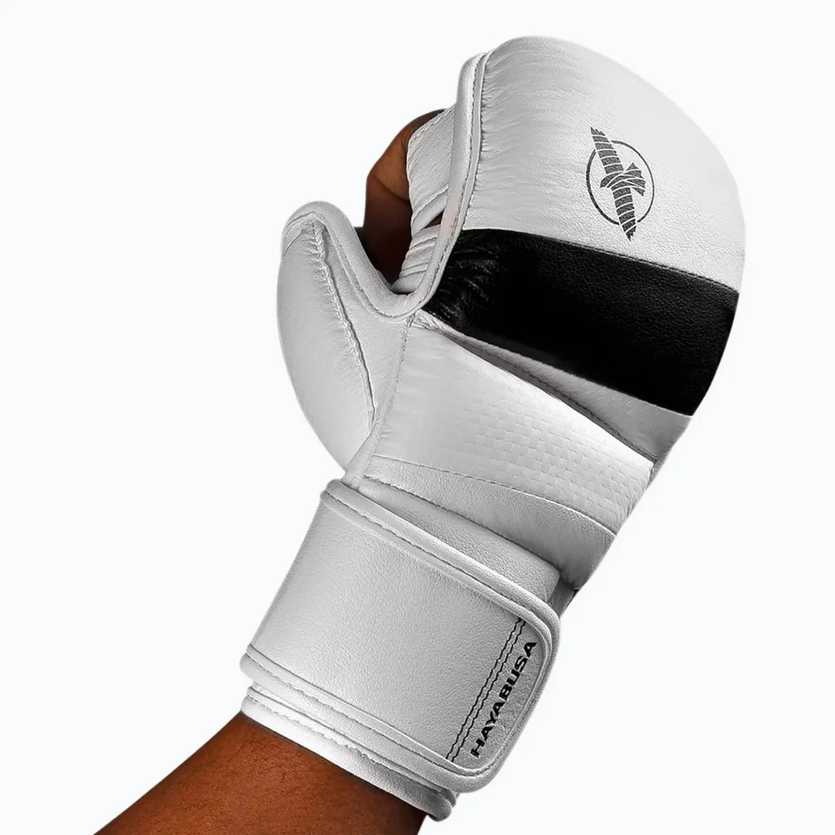 Sarung tangan MMA putih Hayabusa T3 Hybrid 7oz, desain modern dan teknis untuk latihan menyerang dan gulat.