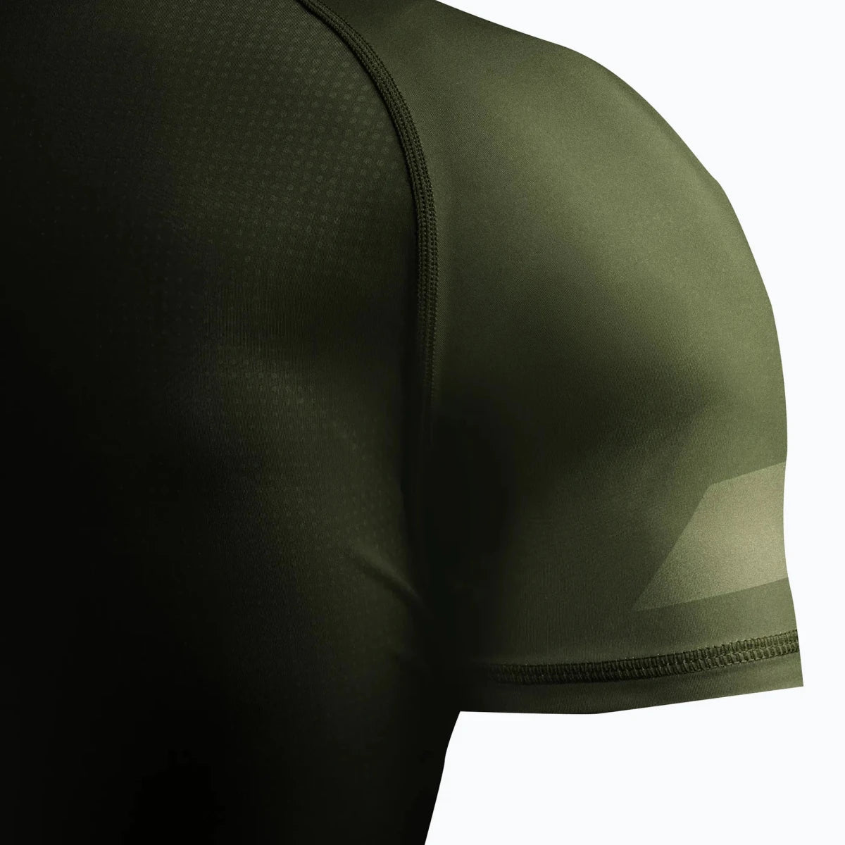 Detail kain 200GSM dari Rash Guard Hayabusa berwarna hijau.
