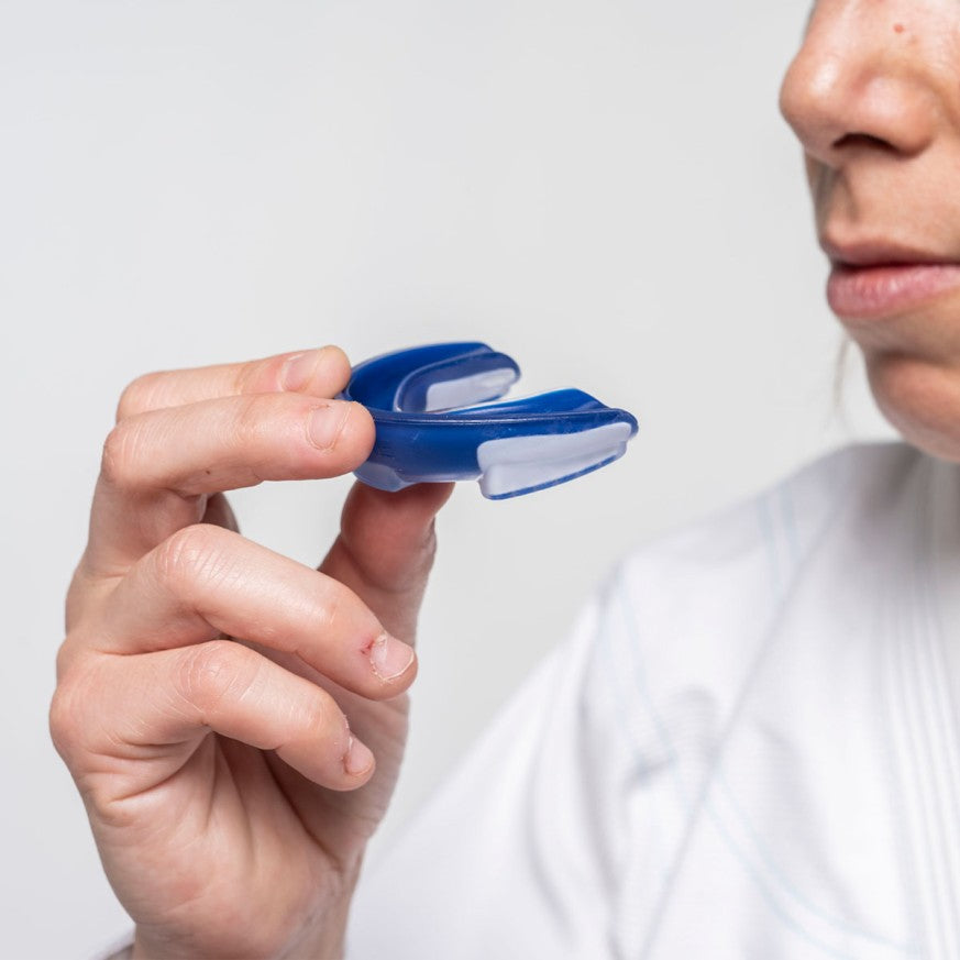 Fujimae ProSeries 2.0 Triple-Layer Professional Mouthguard (protège-dents professionnel à trois couches)