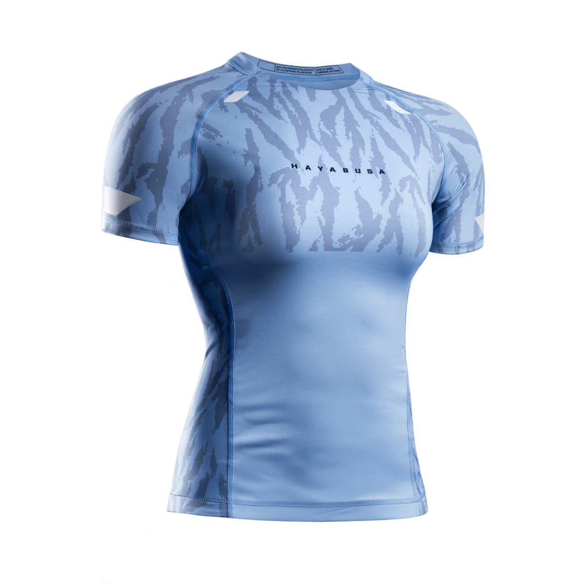 Vooraanzicht van de lichtblauwe Hayabusa Apex damesrashguard, gegradueerde compressie voor vrouwelijke atleten