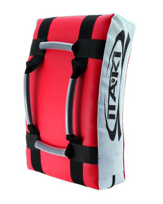 Scudo Itaki Martial Shield